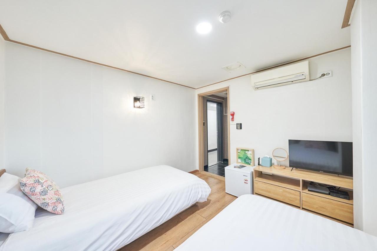 K'Stay Sinchon Seoul Luaran gambar